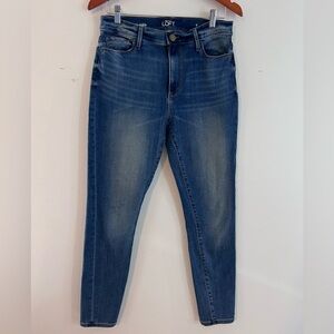 LOFT Blue Skinny Jeans with Classic Style